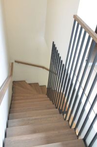 Metalltrepp, tammest astmetega