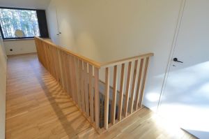 Metalltrepp, tammest astmetega