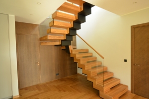 Terastrepp, tammest astmetega.