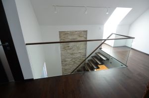 Ühetala metalltrepp