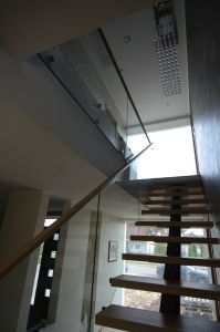 Ühetala metalltrepp.