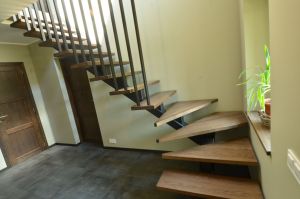 Ühetala metalltrepp, tala 100x150 mm