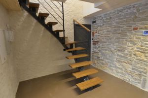 Ühetala metalltrepp